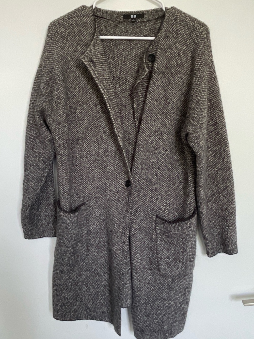 Uniqlo Gray Tweed Long Open-Front Coatigan